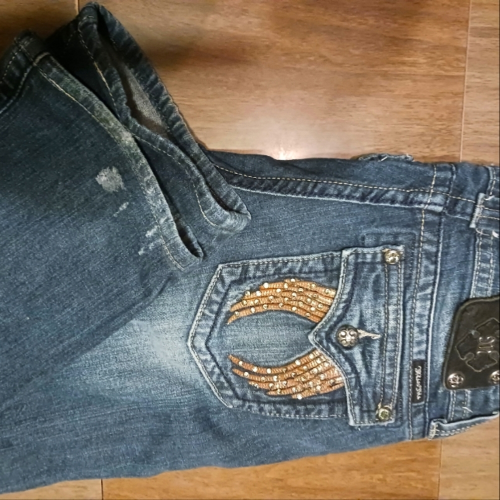 Miss Me Women's Jeans with Angel Wings on pockets, size 29